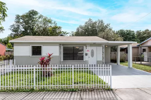 317 SW 13 St, Dania Beach, FL 33004