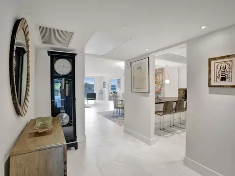 4020 W Palm Aire Dr #306, Pompano Beach, FL 33069