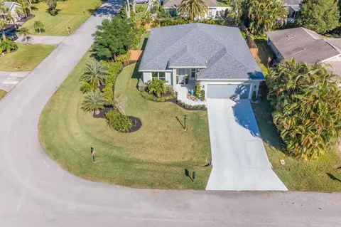3820 7th Pl, Vero Beach, FL 32968