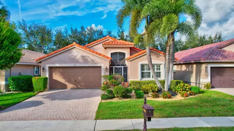 6933 Castlemaine Ave, Boynton Beach, FL 33437