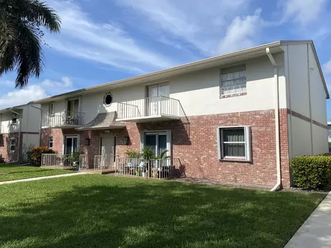 2017 S Seacrest Blvd #C, Boynton Beach, FL 33435