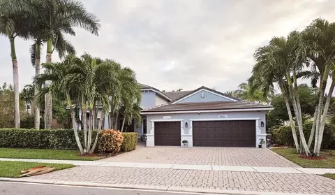 6850 Finamore Cir, Lake Worth, FL 33467