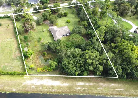 497 W Rambling Dr, Wellington, FL 33414