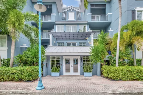 250 NE 3rd Ave #1304, Delray Beach, FL 33444