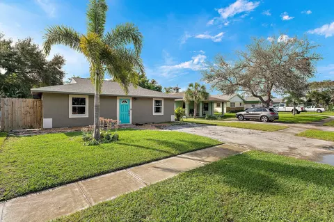 222 1st St, Jupiter, FL 33458