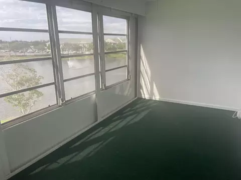 406 Dover #A, West Palm Beach, FL 33417
