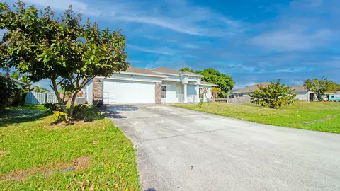 673 SW Haas Ave, Port Saint Lucie, FL 34953