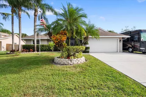 3851 SW Ramspeck St, Port Saint Lucie, FL 34953