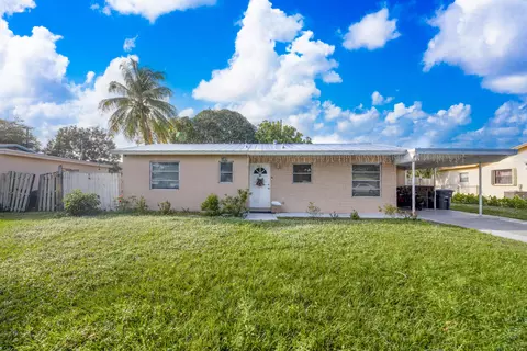 425 Erie Pl, West Palm Beach, FL 33409