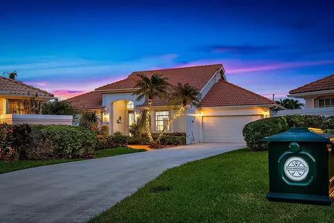 252 Eagleton Estate Blvd, Palm Beach Gardens, FL 33418