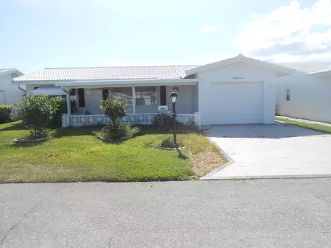 1910 SW 12th Ave, Boynton Beach, FL 33426