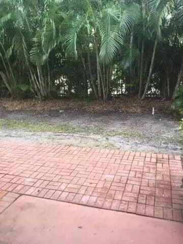 3519 Sonoma Dr, Riviera Beach, FL 33404