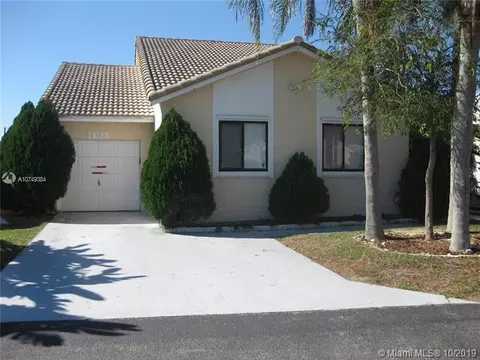 6381 Country Fair Cir, Boynton Beach, FL 33437
