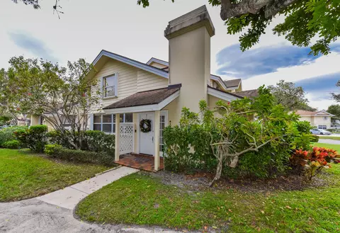 8122 Northboro Ct #22D, Lake Clarke Shores, FL 33406