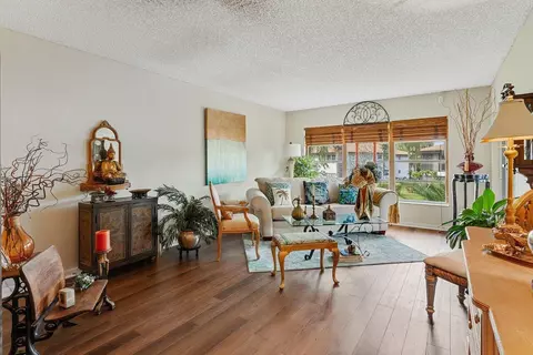 5770 Princess Palm Ct #F, Delray Beach, FL 33484