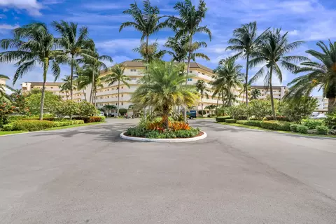 400 N Federal Hwy #208, Deerfield Beach, FL 33441