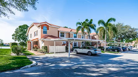 9565 Shadybrook Dr #201, Boynton Beach, FL 33437