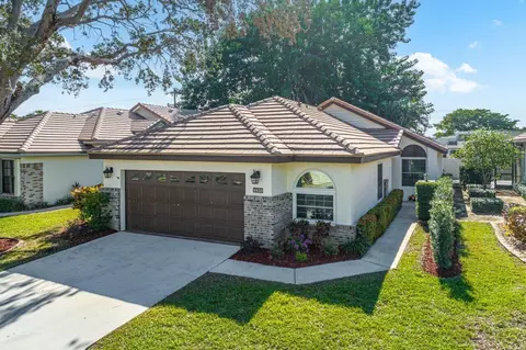 4400 Sherwood Forest Dr, Delray Beach, FL 33445