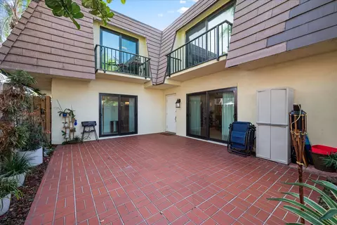 701 Miramar Ln, Palm Beach Gardens, FL 33410