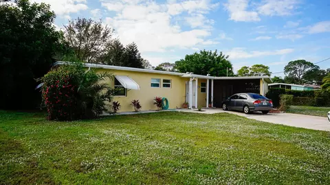 150 S Naranja Ave S, Port Saint Lucie, FL 34983