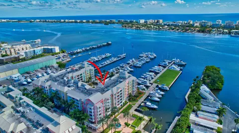 806 E Windward Way #120, Lantana, FL 33462