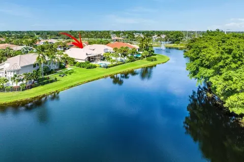 5143 Suffolk Dr, Boca Raton, FL 33496