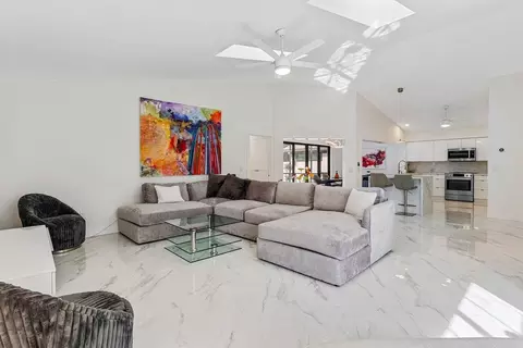 11099 Highland Cir, Boca Raton, FL 33428