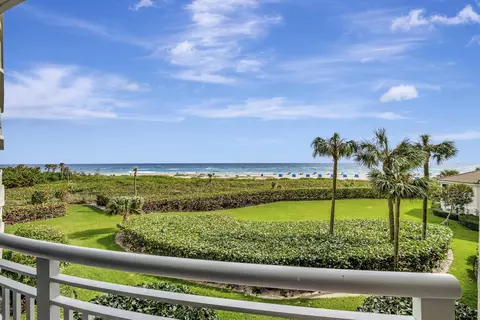 3000 N Ocean Dr #3-D, Singer Island, FL 33404
