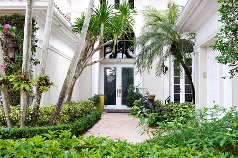 7864 Palencia Way, Delray Beach, FL 33446
