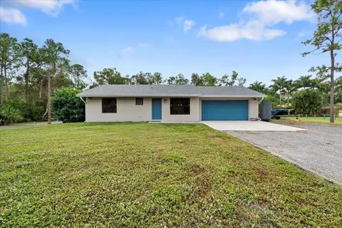 13392 N 69th St N, The Acreage, FL 33412