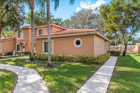 9940 Kamena Cir, Boynton Beach, FL 33436