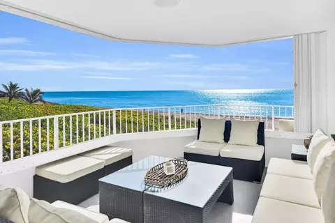 550 S Ocean Blvd #201-203, Boca Raton, FL 33432