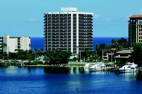 350 S Ocean Blvd #9-C, Boca Raton, FL 33432