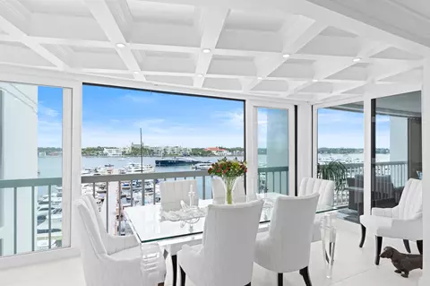 400 N Flagler Dr #906, West Palm Beach, FL 33401
