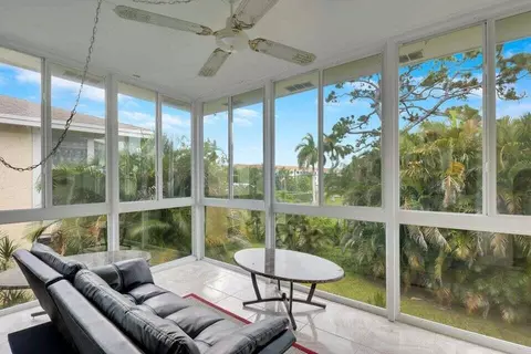 2950 SE Ocean Blvd #136-5, Stuart, FL 34996