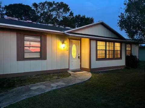 449 SW Hibiscus St, Port Saint Lucie, FL 34983