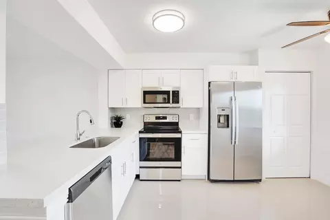 7320 Amberly Ln #403, Delray Beach, FL 33446