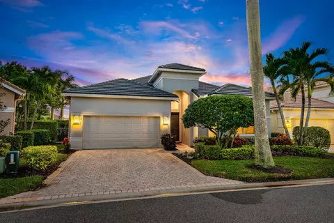 10724 Grande Blvd, West Palm Beach, FL 33412