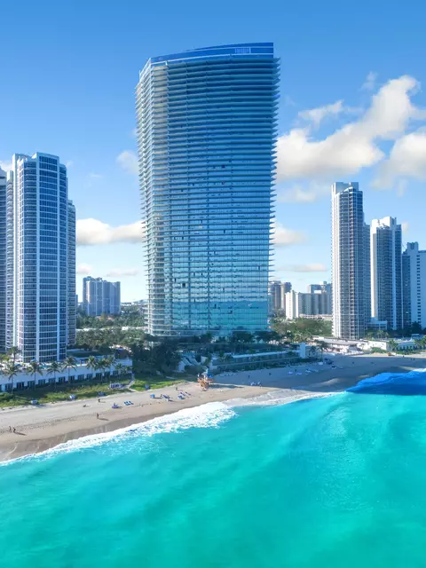 18975 Collins Ave #3201, Sunny Isles Beach, FL 33160