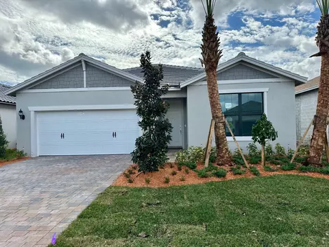 762 SE Courances Dr #339, Port Saint Lucie, FL 34984