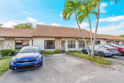 1260 Parkside Green Dr #C, Greenacres, FL 33415