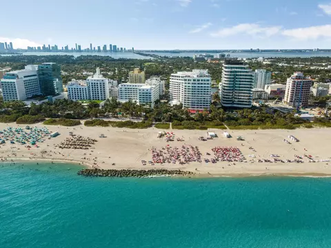 3200 Collins Ave #2-1, Miami Beach, FL 33140