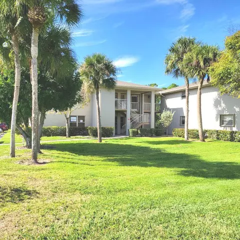 2 Lake Vista 107 Trl #107, Port Saint Lucie, FL 34952