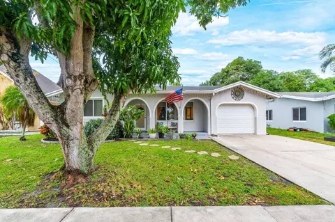 71 SW 34th Ave, Deerfield Beach, FL 33442
