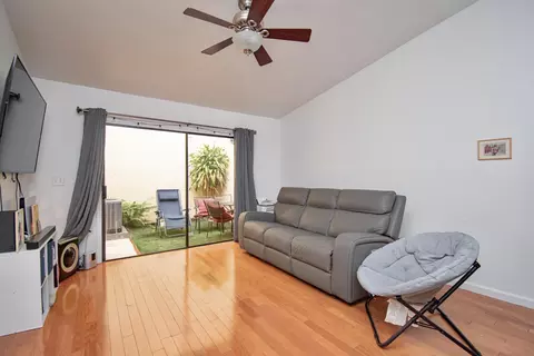 22352 Pineapple Walk Dr, Boca Raton, FL 33433
