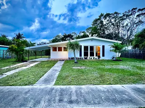 506 S Caloosahatchee Ave, Jupiter, FL 33458