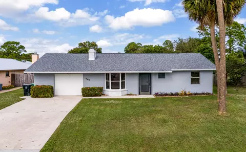 461 SE Fallon Dr, Port Saint Lucie, FL 34983