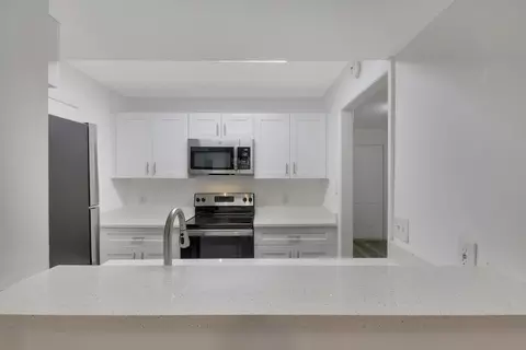4341 W Mcnab Rd #15, Pompano Beach, FL 33069