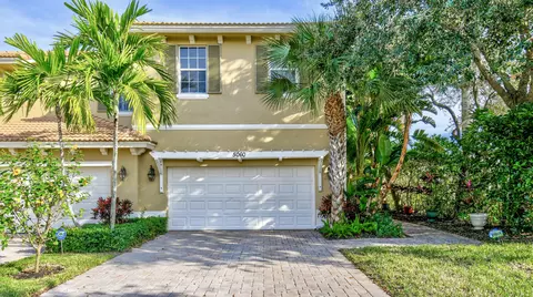 5060 Dulce Ct, Palm Beach Gardens, FL 33418