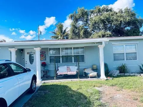 3110 Buckley Ave, Lake Worth, FL 33461